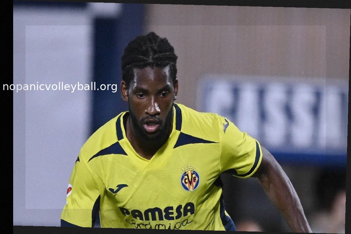 Como Explores Alternatives to Diego Carlos: Villarreal's Kambwala Contacted. Parma Watching.