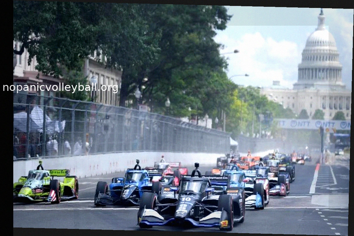 Trump Kicks Off High-Speed IndyCar Race in Washington